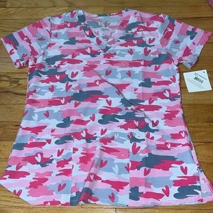 NWT Pink Camo Scrub Top